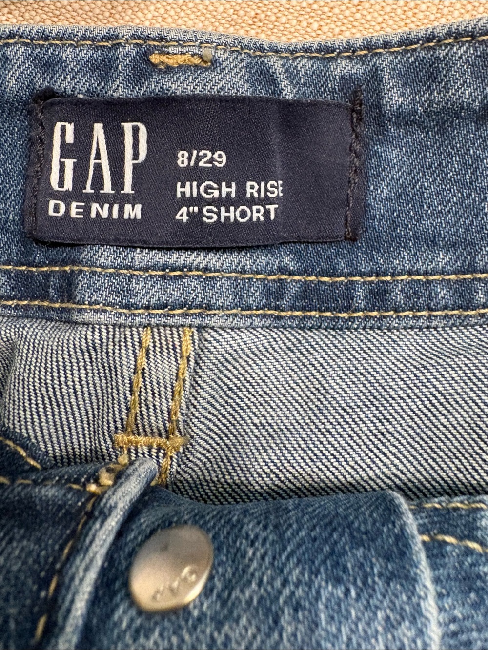 GAP Utility High-Waist Denim Women’s Shorts - Blue 8/29 - Picture 3 of 4